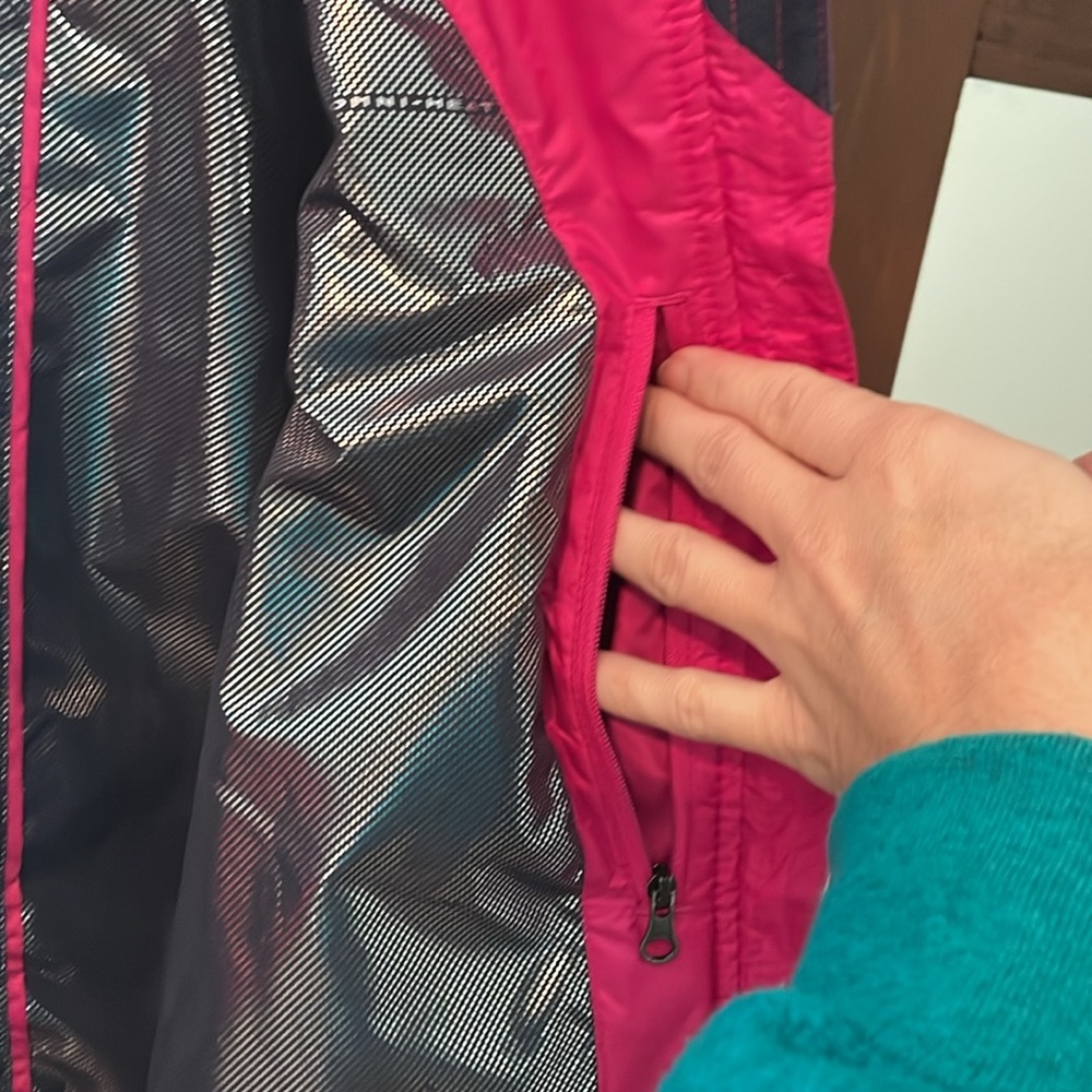 Columbia Mighty Lite Pink Omni-Heat Jacket. Size XS - Picture 7 of 8